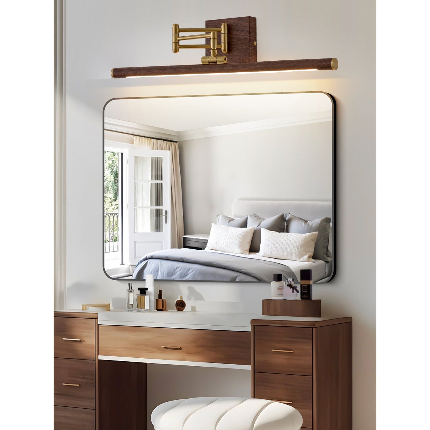 Hinkley Stokes Brass Wall Lamp - Adjustable Integrated LED Bathroom Vanity Light