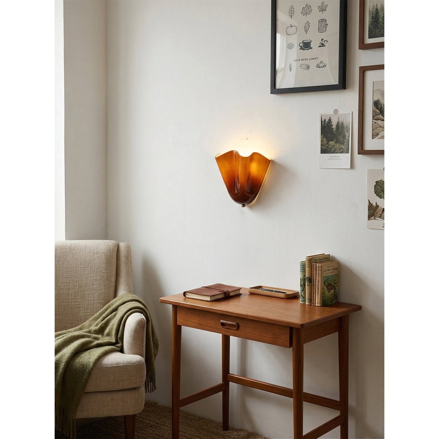 Flower Glass Wall Lamp - Hand-Blown Petal Glass Sconce in Earth Tones