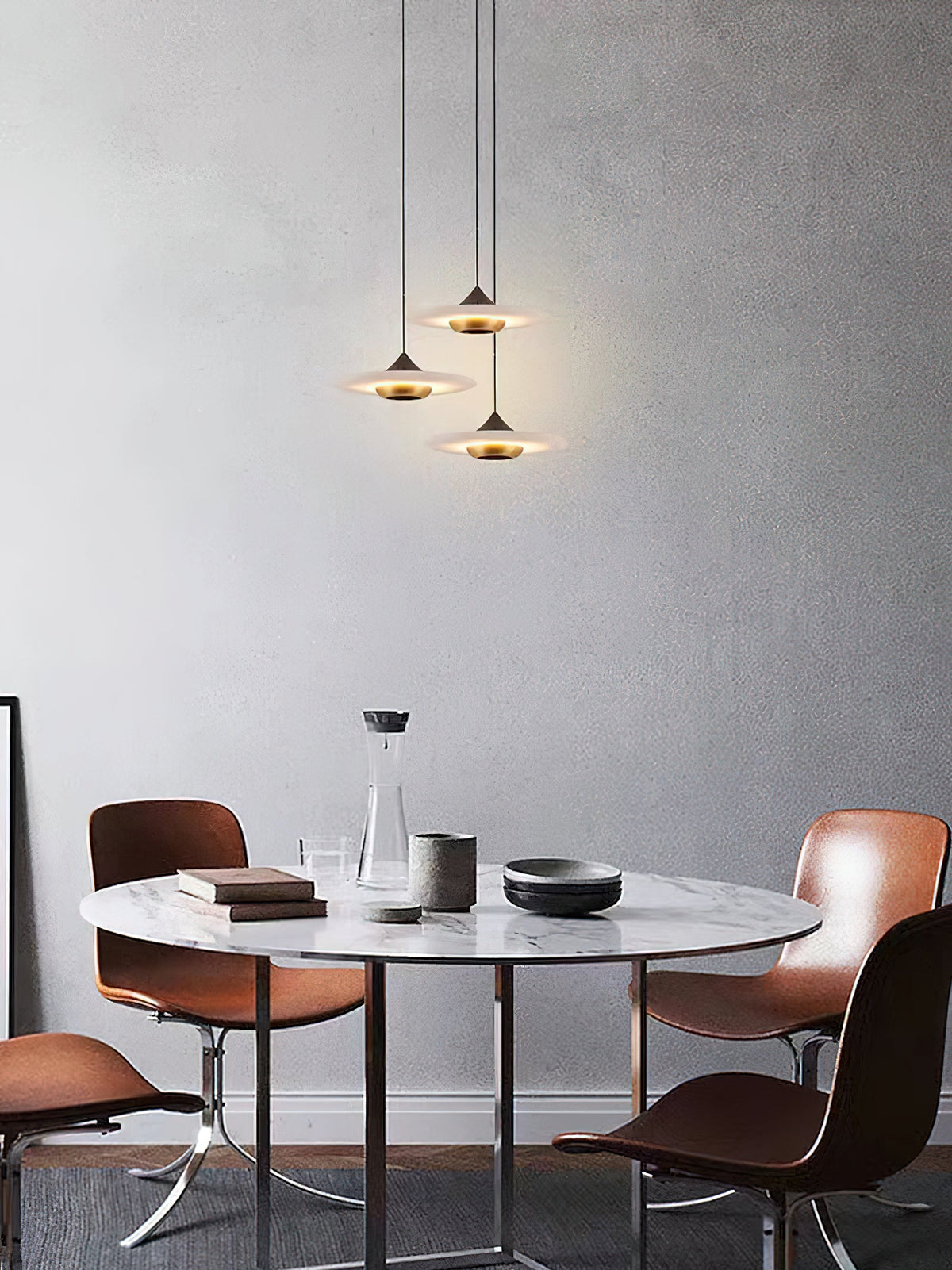 Ipno LED Alabaster Pendant Light - Sleek Aluminum & Natural Spanish Alabaster Disc Pendant