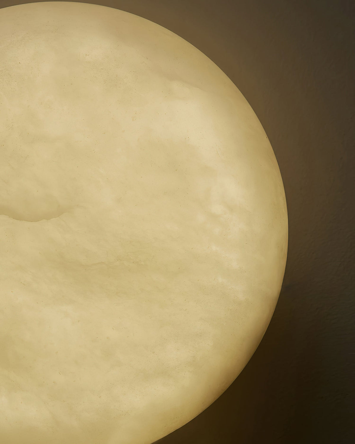 Iveala Single Alabaster Wall Lamp - Natural Spanish Alabaster Circle & Antique Brass LED Sconce