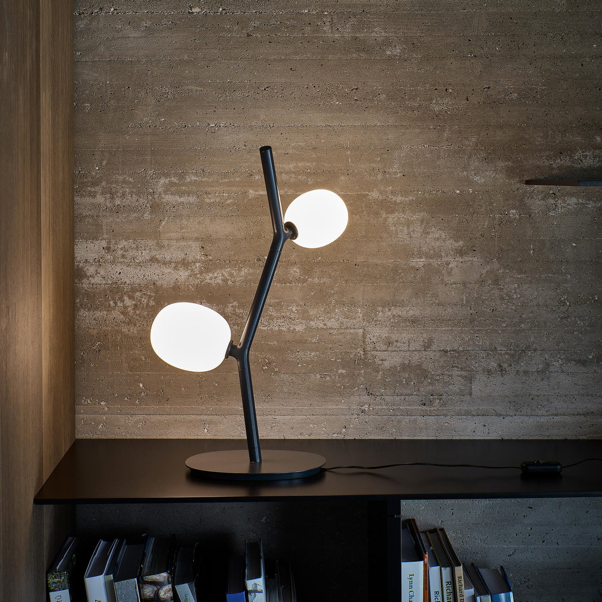 Matteo Table Lamp - Nature-Inspired Modular Glass Globe Accent Light
