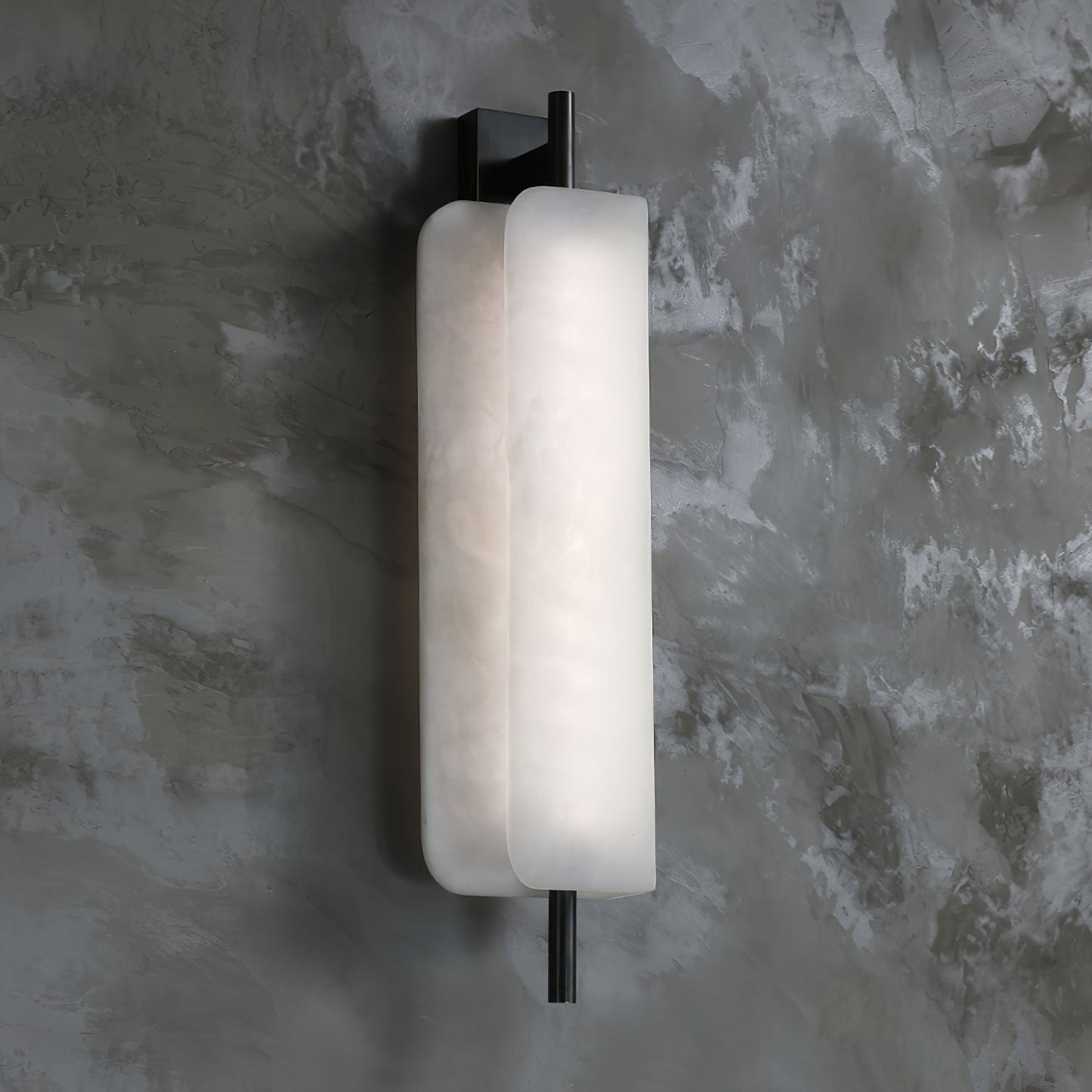 Kinkairo Alabaster Wall Lamp - Fluted Spanish Alabaster & Brass Sconce