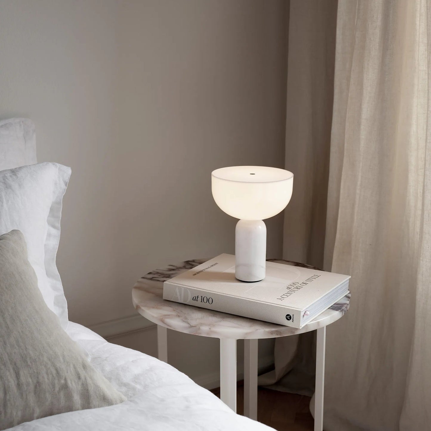 Kizu Table Lamp (Cordless) - Rechargeable Marble & Acrylic Lamp | Italian Palazzo Style