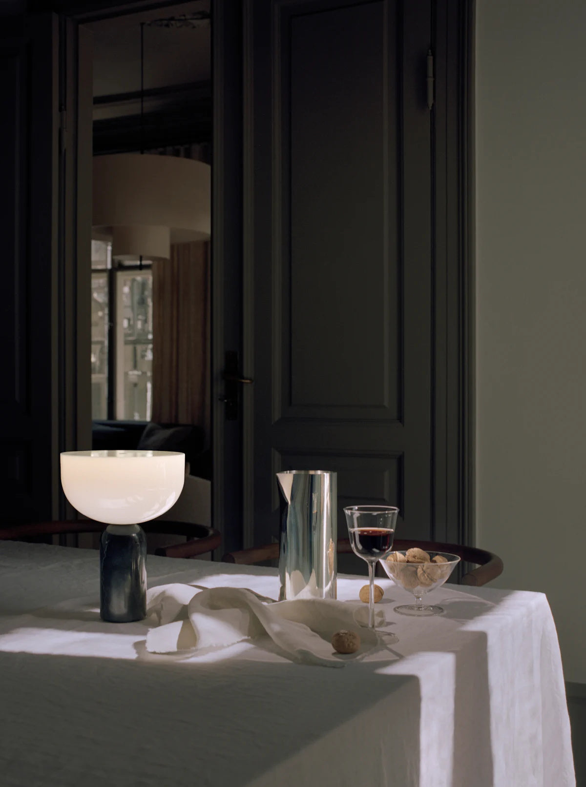Kizu Table Lamp (Cordless) - Rechargeable Marble & Acrylic Lamp | Italian Palazzo Style