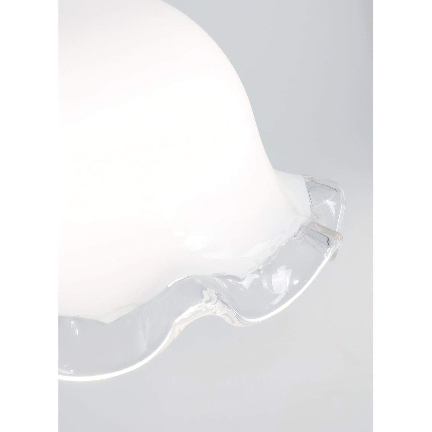 Komans Pendant Lamp - Handcrafted Floral Glass Pendant | Modern Luxury Sconce