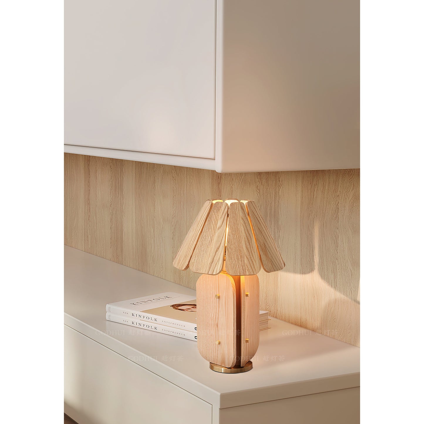 Kubec Table Lamp - Modern Slatted Wood Desk Light | Walnut & Oak Finish