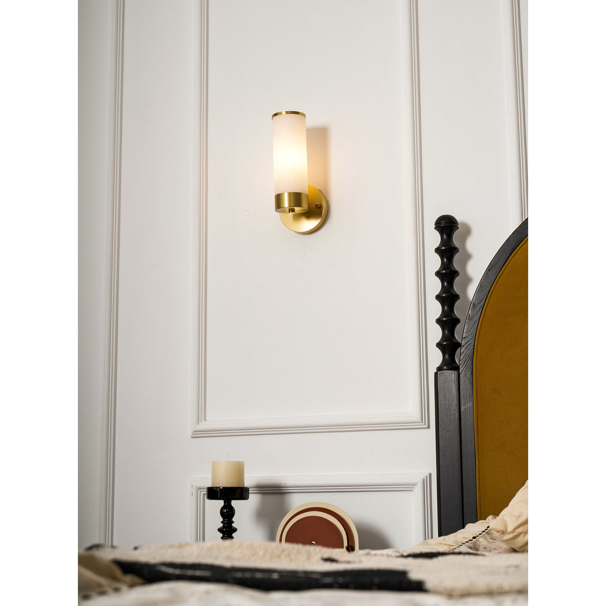 Lampatron Alabaster Wall Lamp - Natural Spanish Alabaster & Brass Sconce