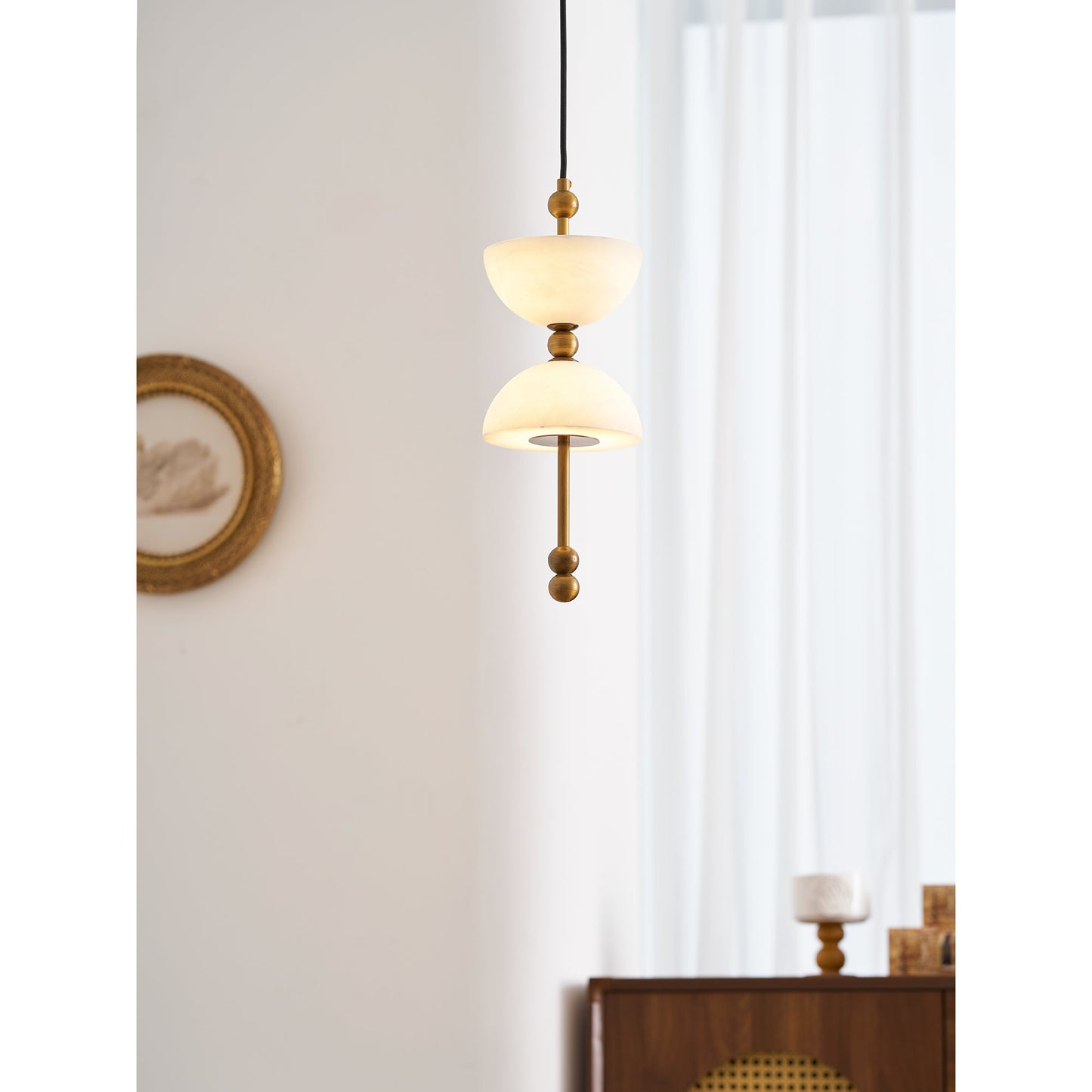 Lyra Alabaster Pendant Lamp - Natural Spanish Alabaster & Solid Brass LED Pendant