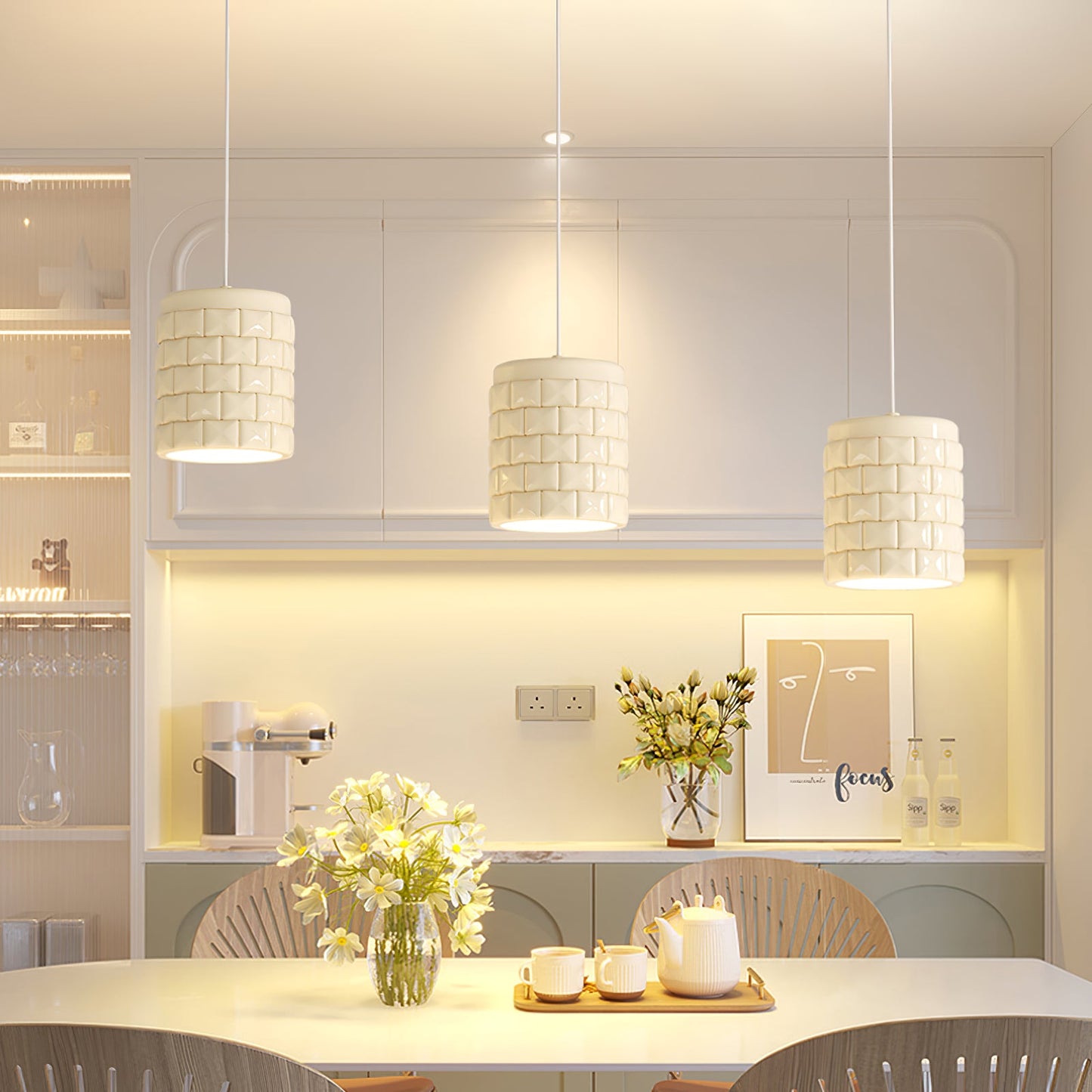 Lysne Girl Pendant Lamp - Modern Geometric Resin LED Pendant
