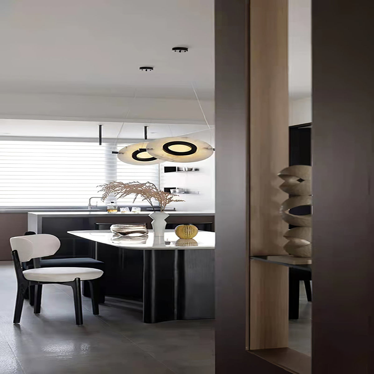 Magma Alabaster Pendant Lamp - Natural Translucent Stone & Metal Disc Light