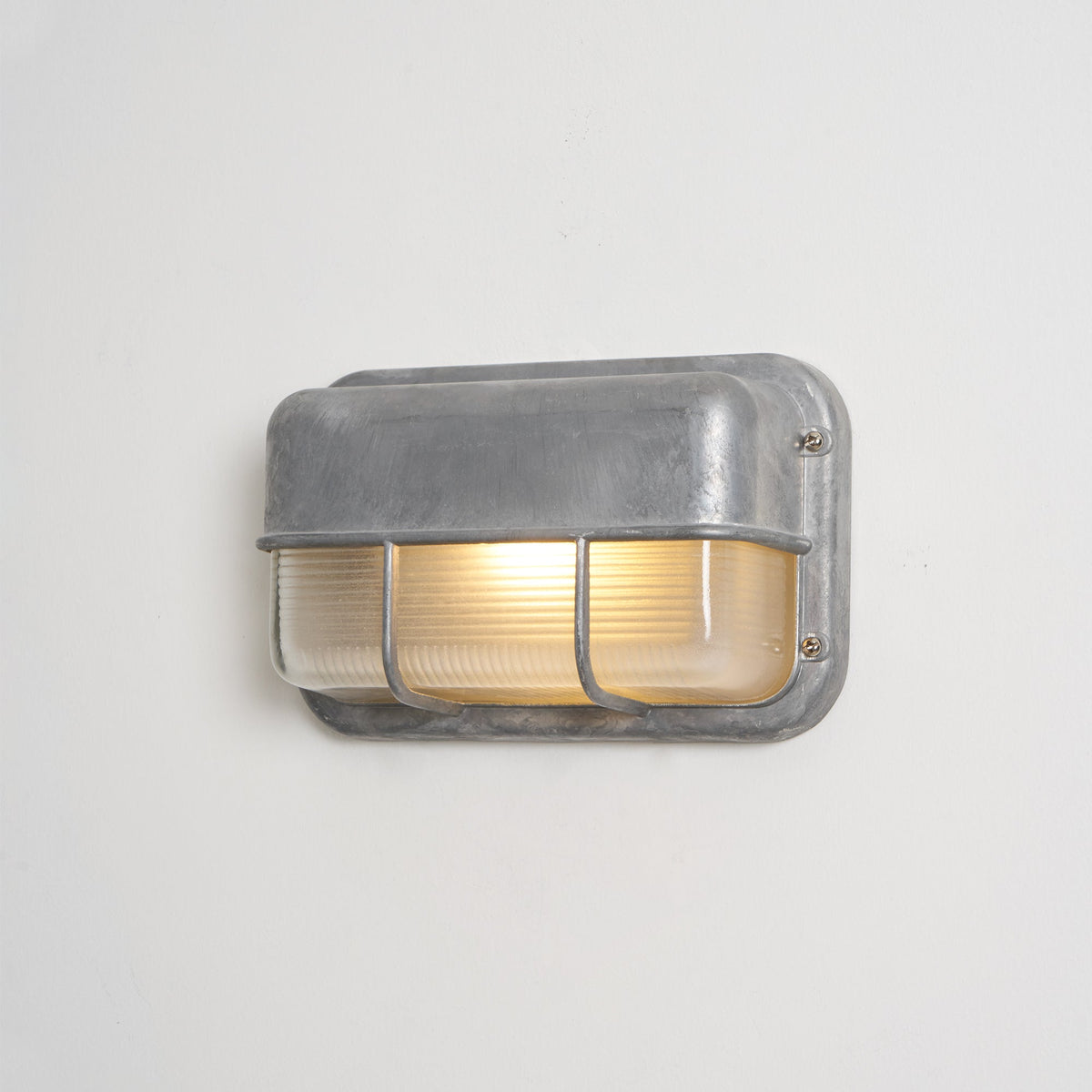 Marine Outdoor Sconce - Weatherproof Aluminum Nautical Bulkhead Light
