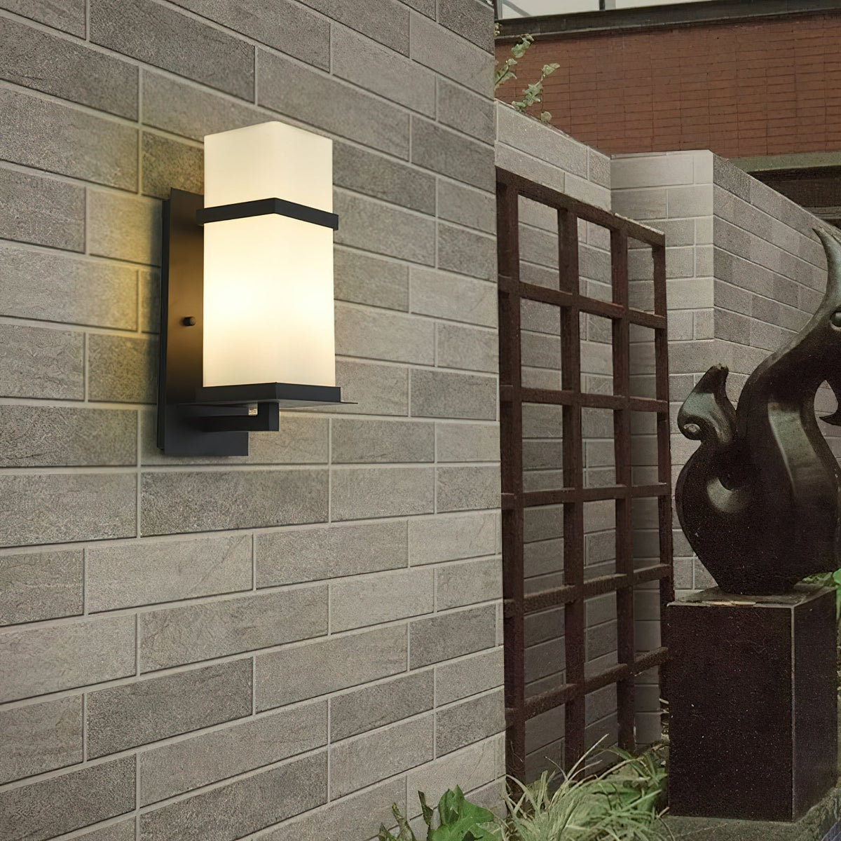 Mcdade Outdoor Wall Light - IP65 Waterproof Metal & Glass Exterior Sconce