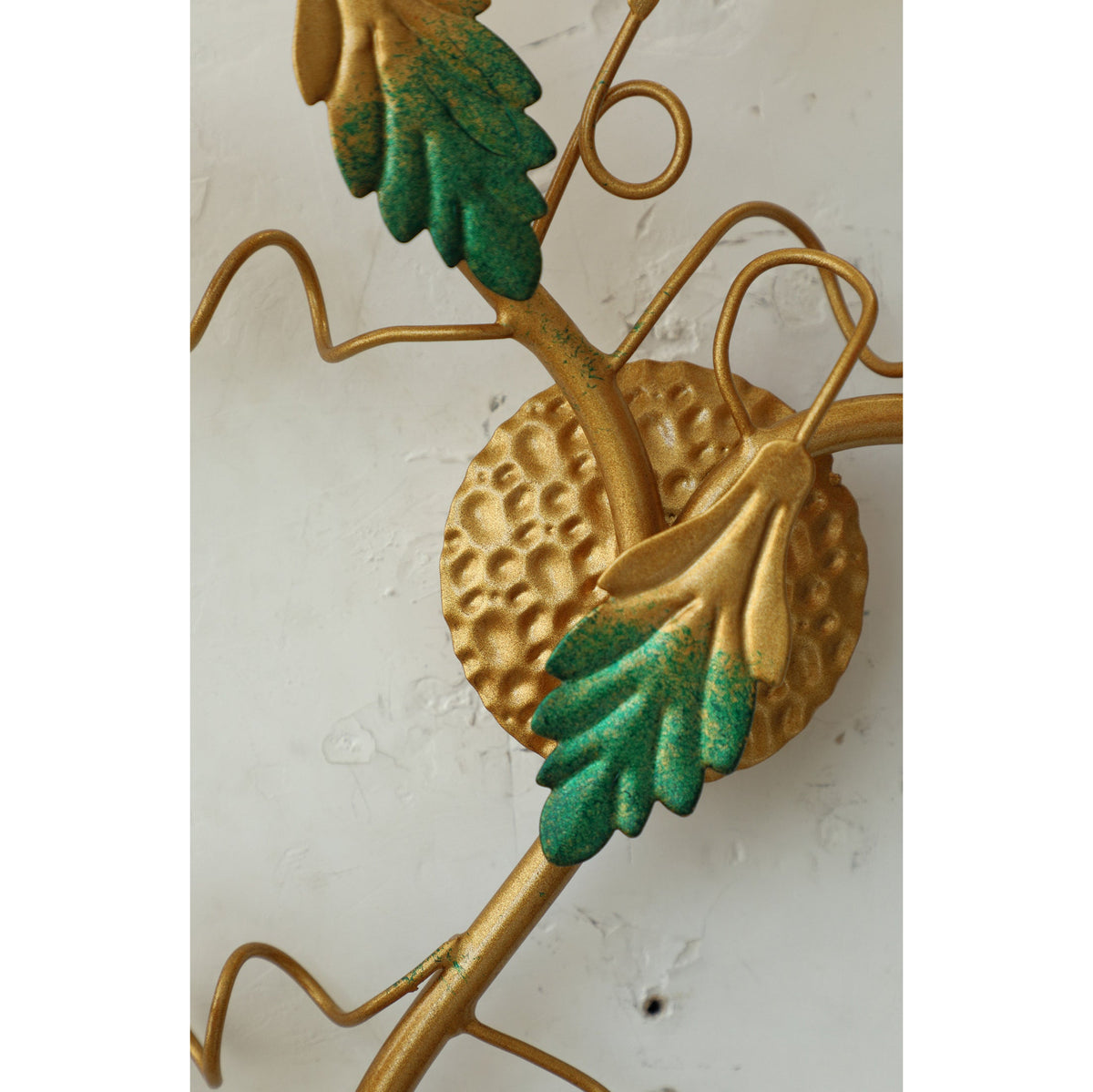 Mechini Wall Lamp - Hand-Forged Floral Vines & Ceramic Roses Wall Sconce