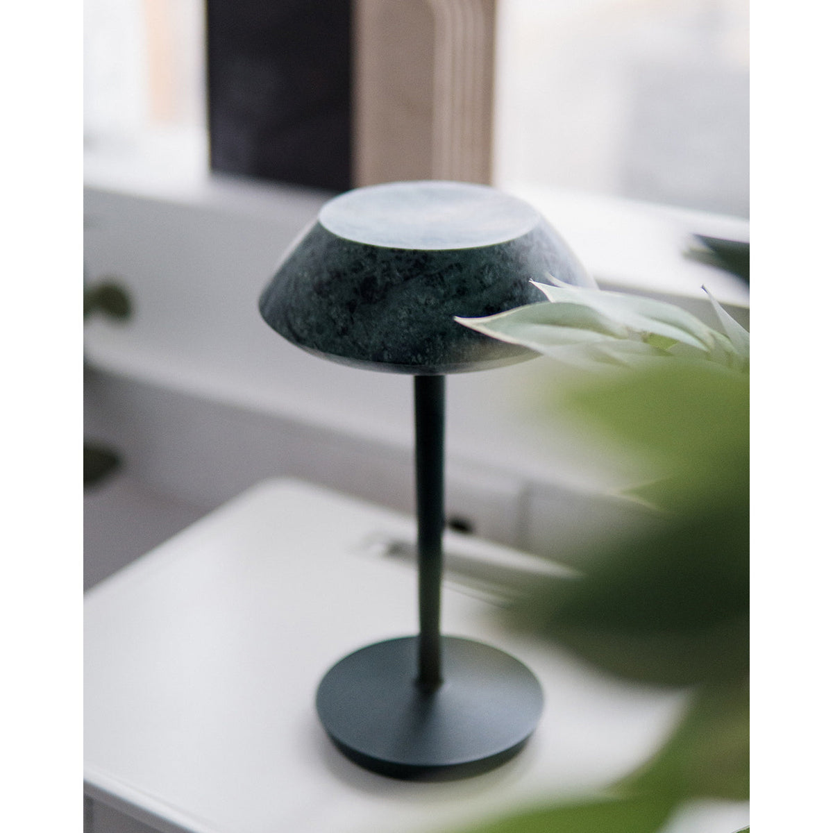 Mini Fiore Cordless Table Lamp - Rechargeable Marble & Aluminium Accent Light