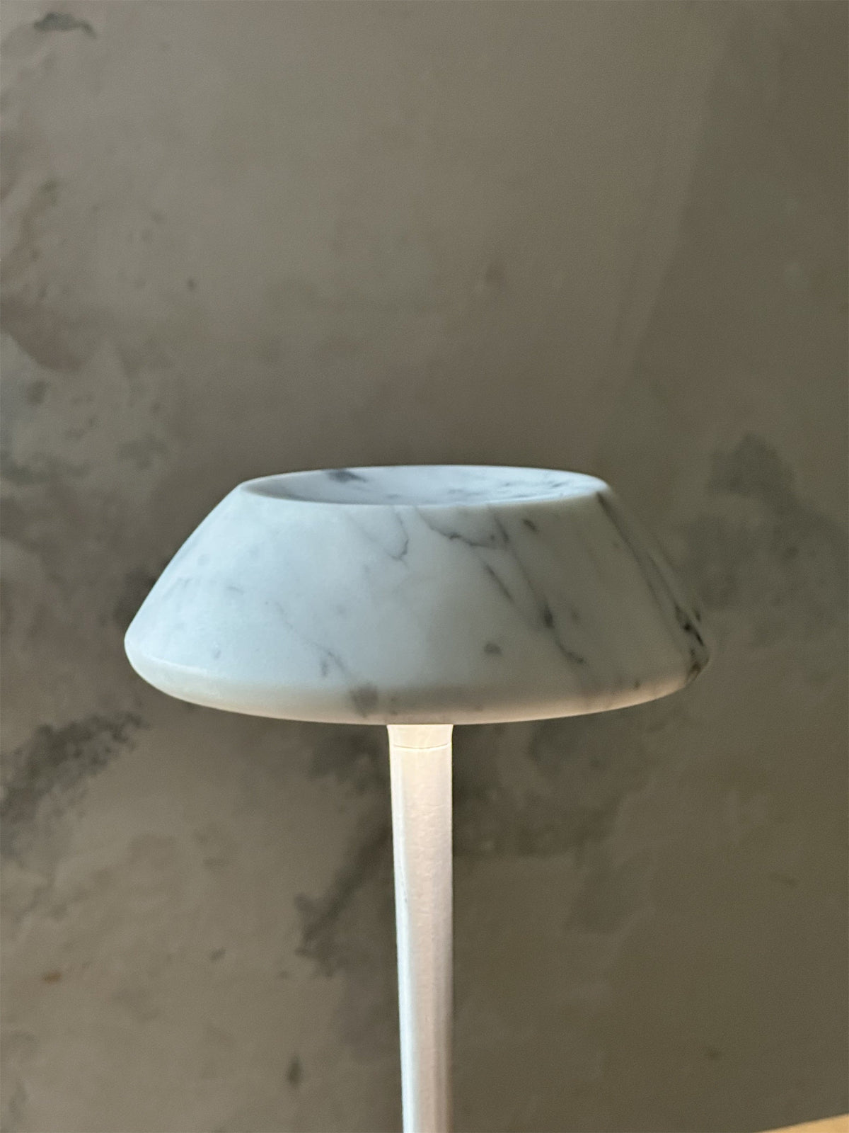 Mini Fiore Cordless Table Lamp - Rechargeable Marble & Aluminium Accent Light