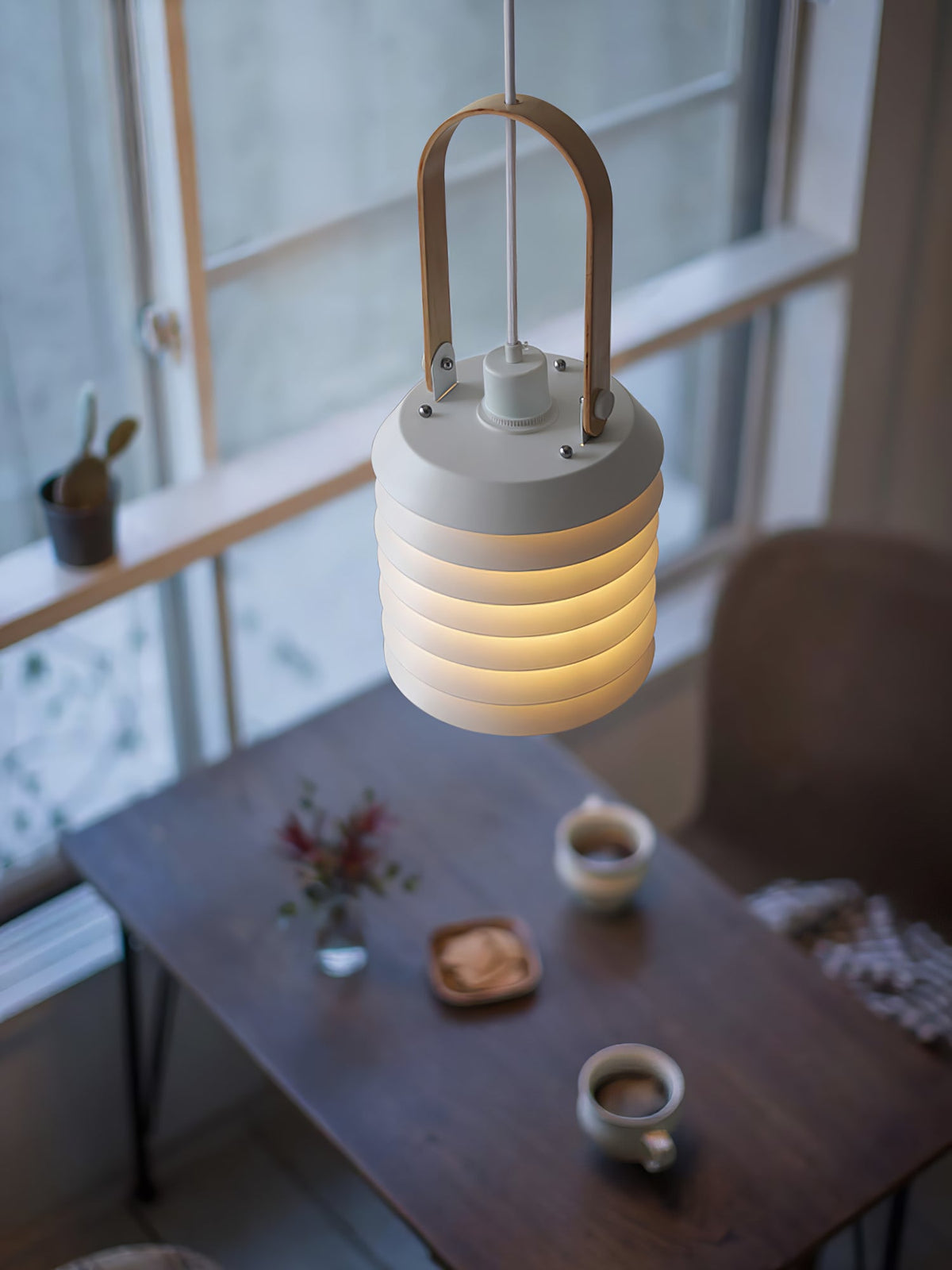 Minimalist Lantern Pendant Lamp - Honeycomb Tiered Metal Disc Light