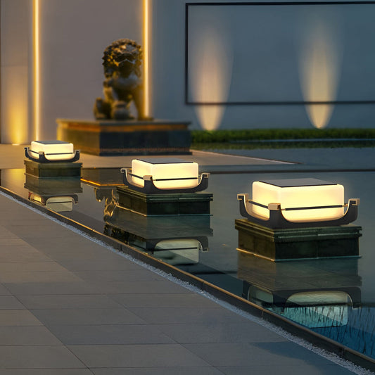 Modern Square Solar Pier Light