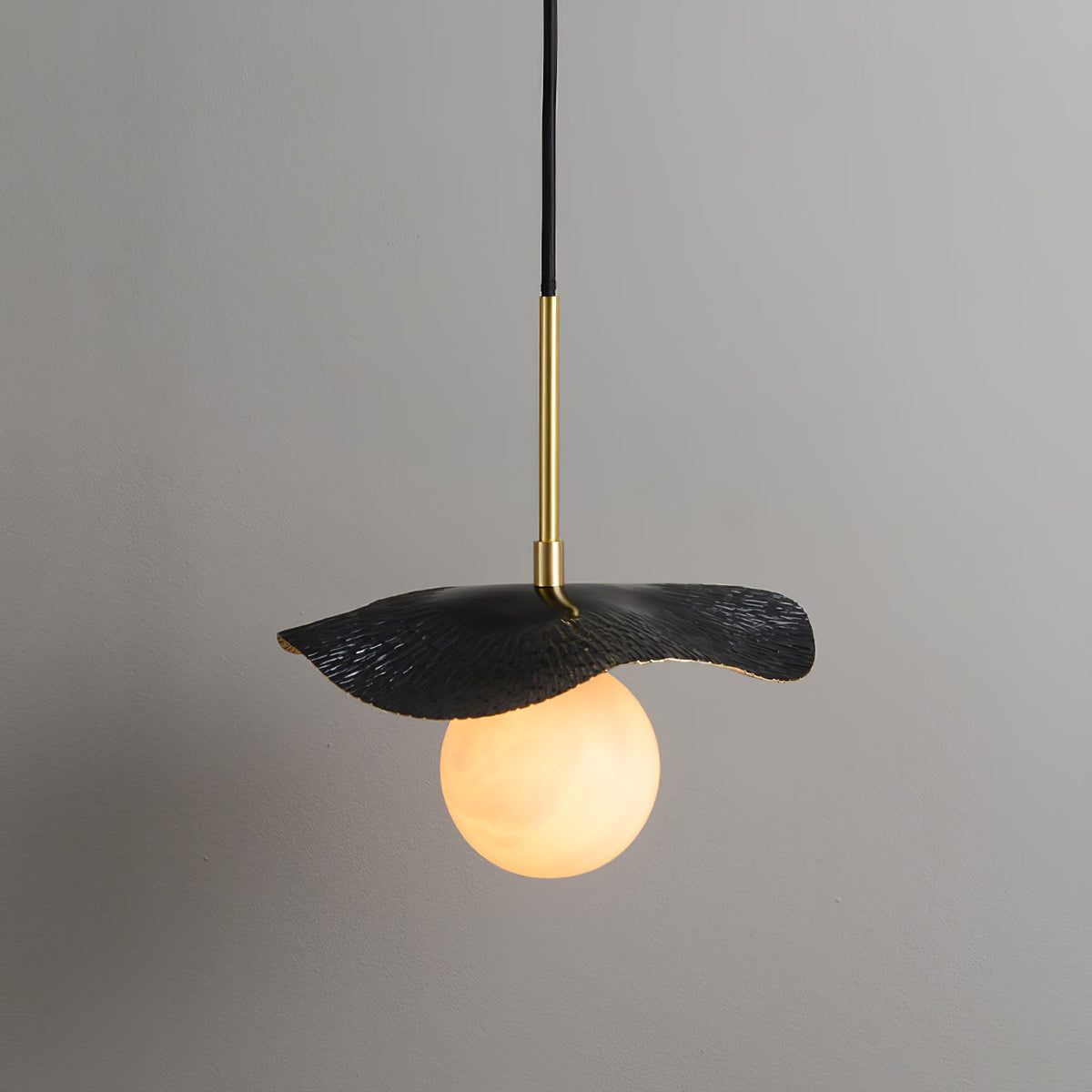 Montera Alabaster Pendant Light - Biomorphic Curved Stone & Brass Light