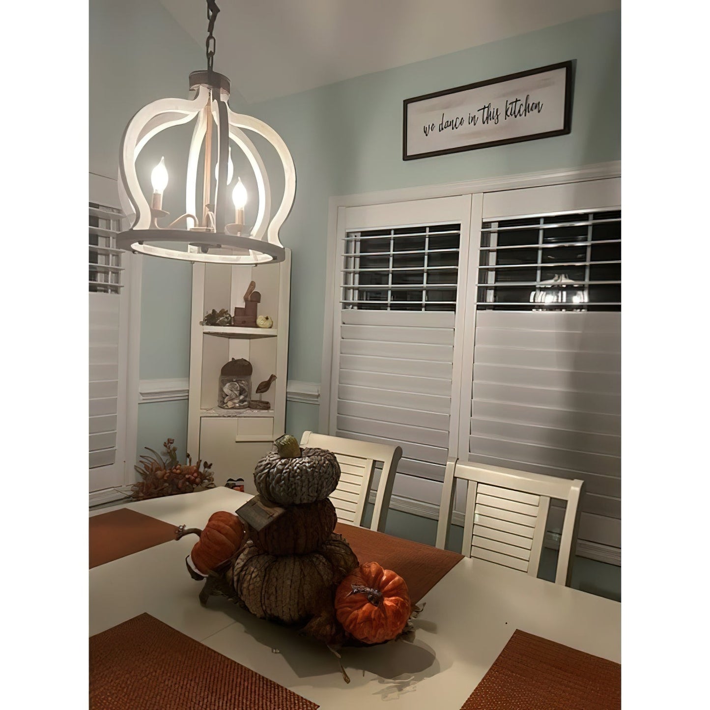 Oaks Aura Farmhouse Pendant Lamp - French Country Crown Wood Chandelier