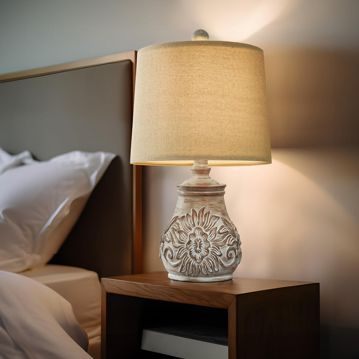 Oneach Retro Table Lamp - Hand-Carved Floral Wood Base & Fabric Shade