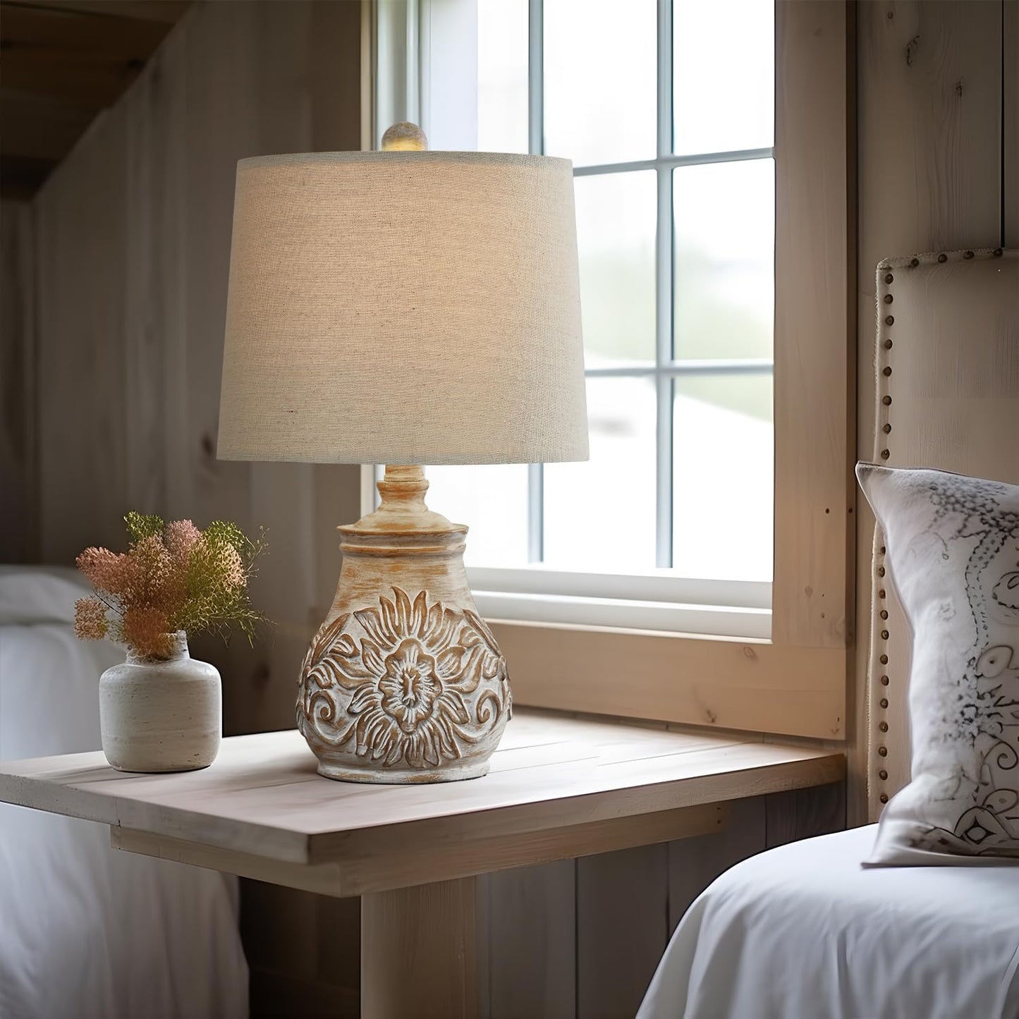 Oneach Retro Table Lamp - Hand-Carved Floral Wood Base & Fabric Shade