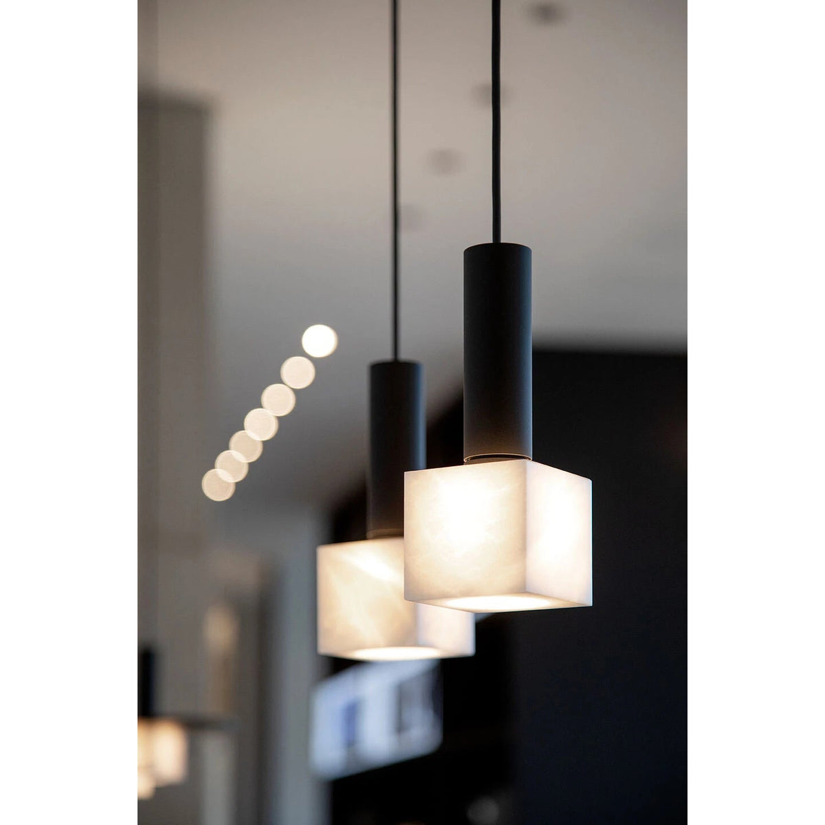 Oran Alabaster Pendant Lamp - Translucent Spanish Stone & Brass Light