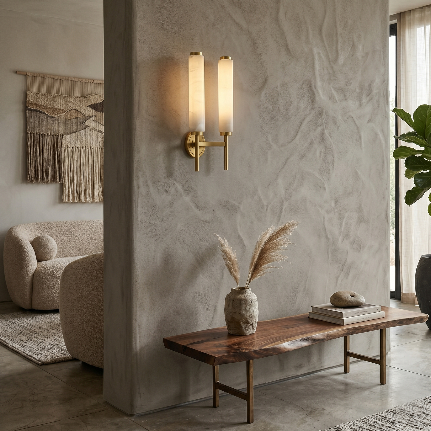 Brindisi Alabaster Wall Lamp - Modern Brass & Natural Stone Vertical Sconce