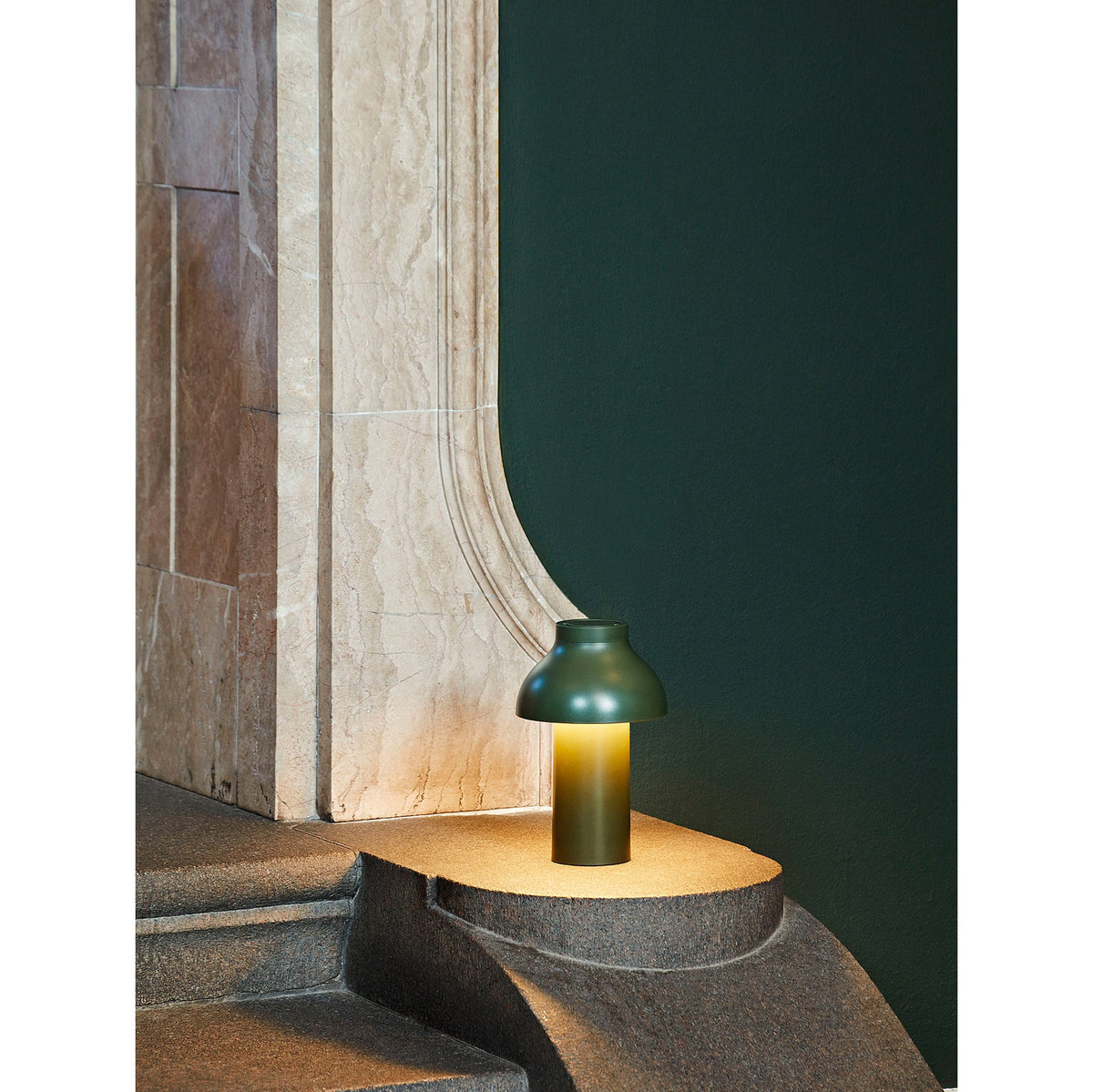 PC Portable Table Lamp - Wireless Rechargeable Waterproof Light