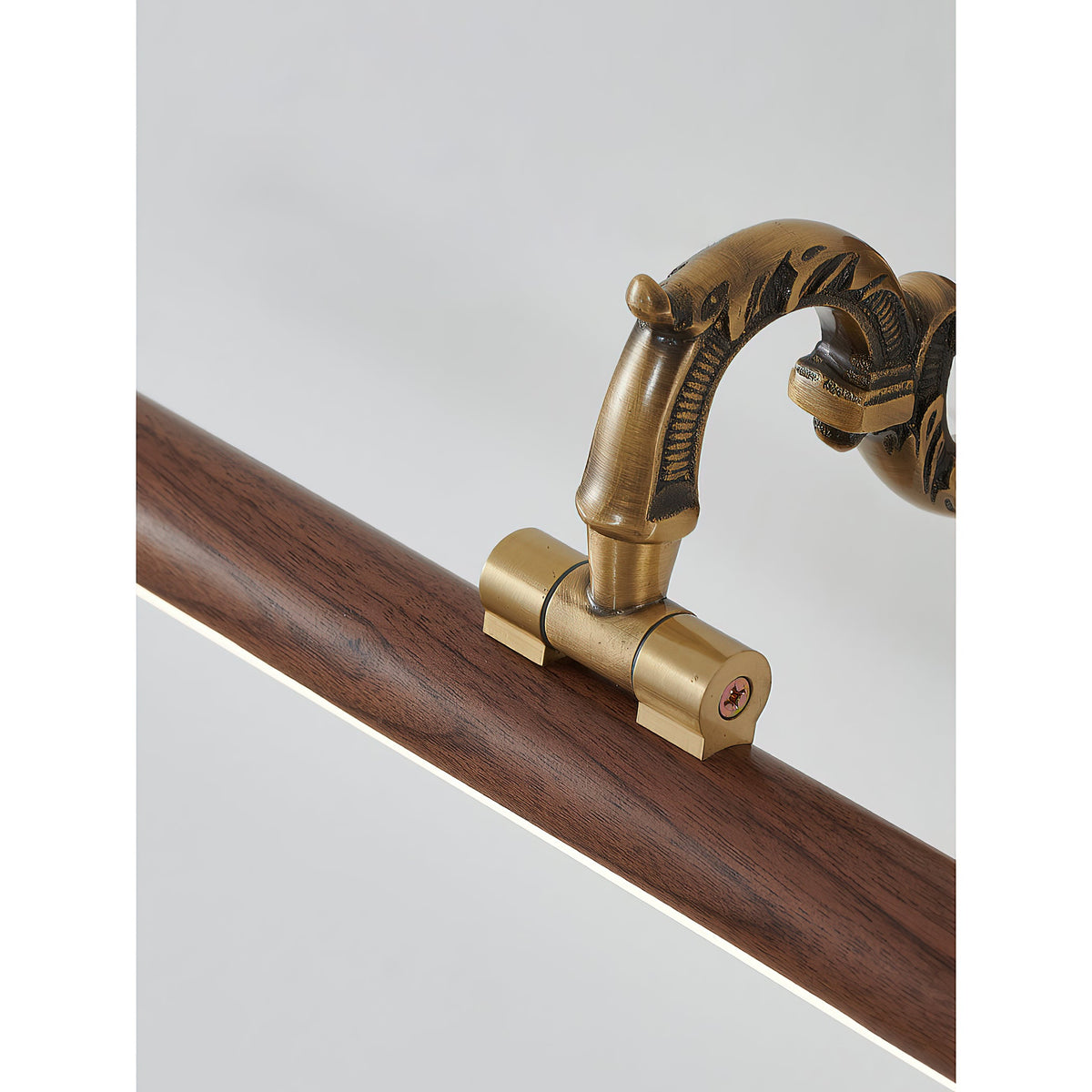 Adjustable Picture Wall Lamp – Walnut Wood & Brass Art Display & Work Light