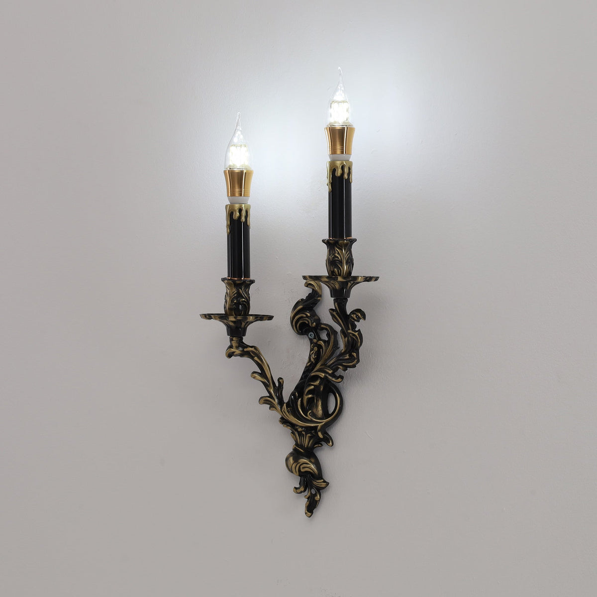 Palace Wall Light - Lost-Wax Hand-Cast Solid Brass Rococo Sconce