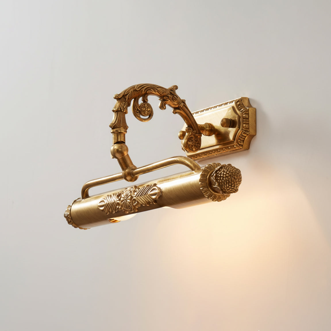 Pania Brass Wall Lamp - Picture Frame Picture Light in Antique Brass