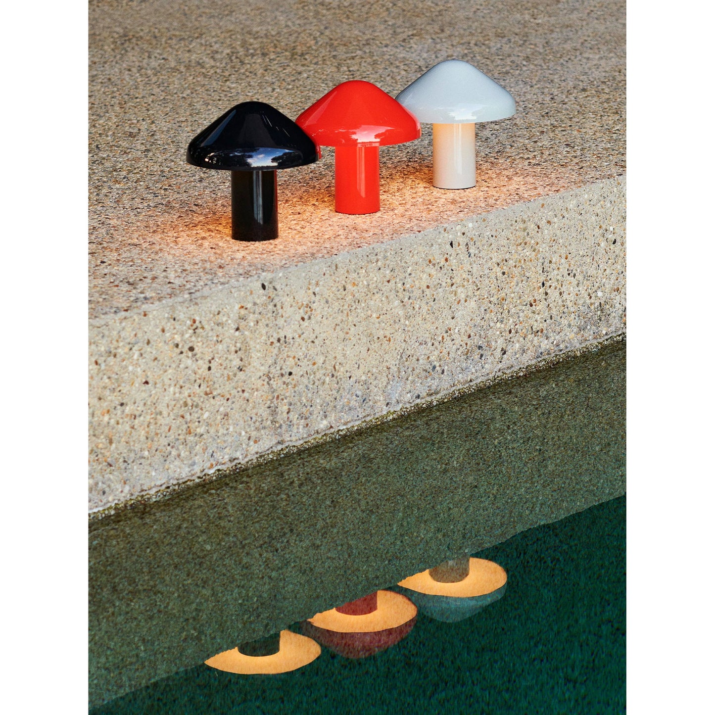 Pao Portable Table Lamp - Wireless Rechargeable Mushroom Light