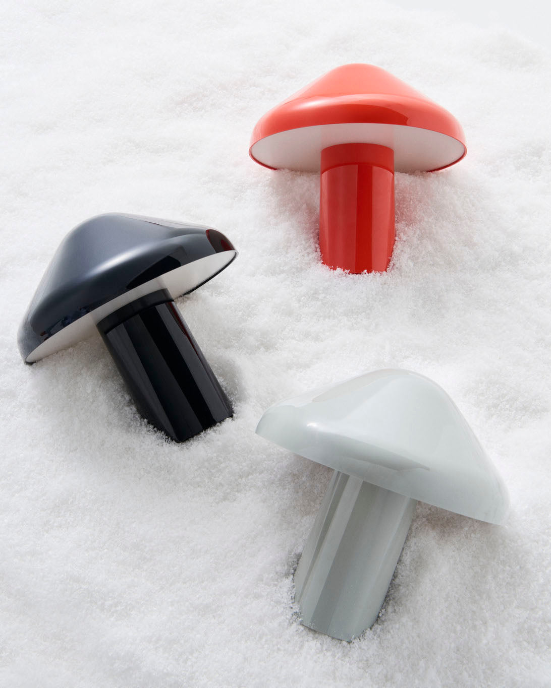 Pao Portable Table Lamp - Wireless Rechargeable Mushroom Light