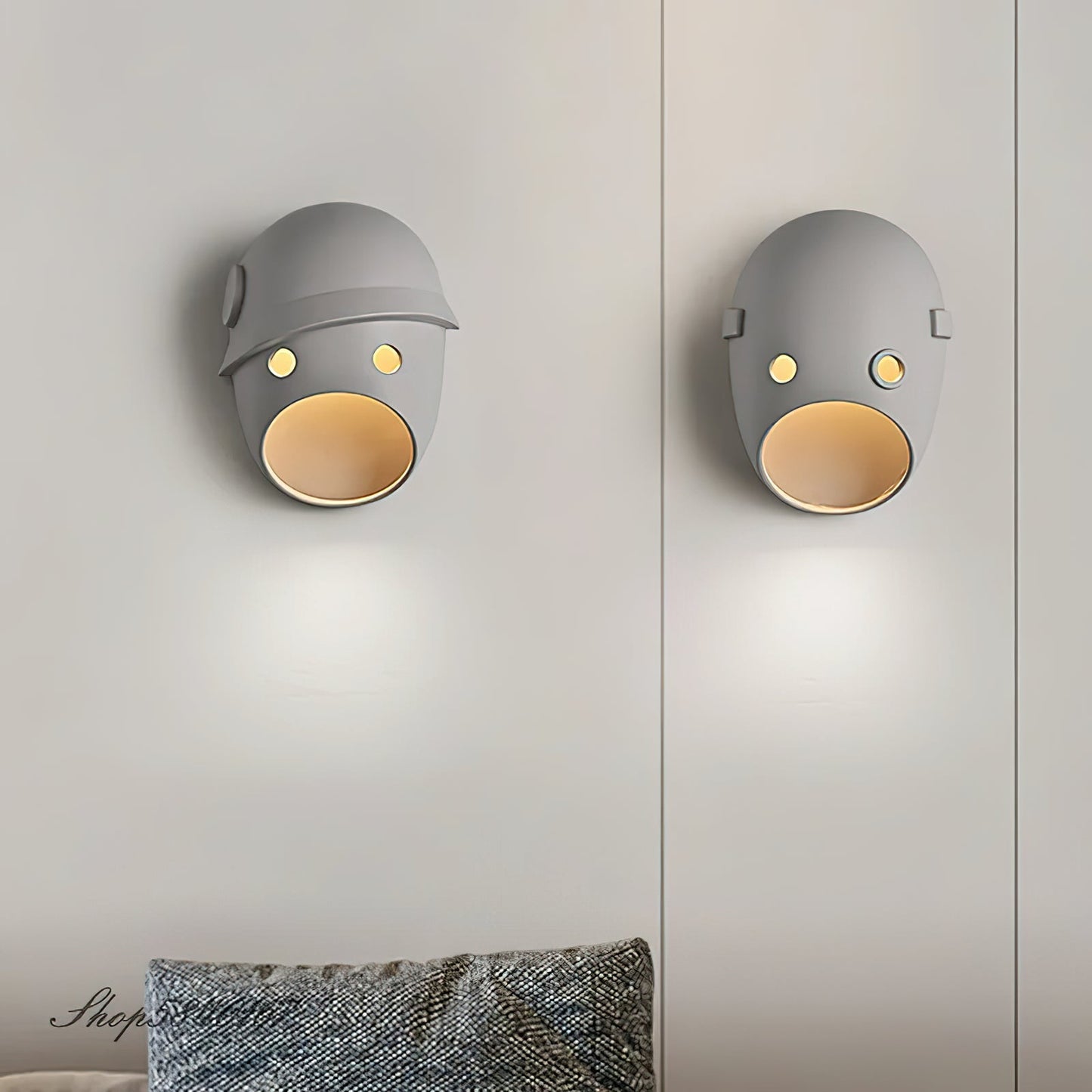 Party Wall Lamp - Surrealist Resin Face Sconce | Character Portrait Wall Light