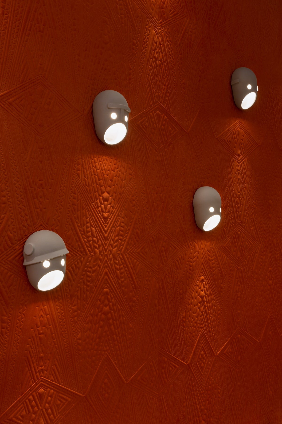 Party Wall Lamp - Surrealist Resin Face Sconce | Character Portrait Wall Light