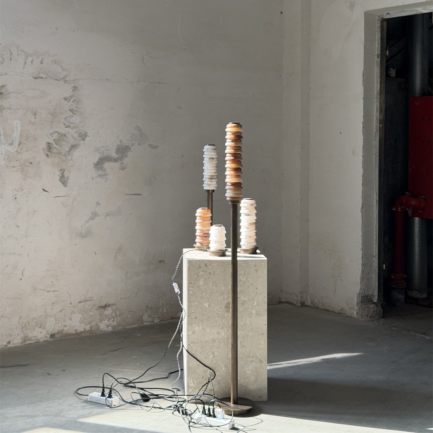 Payson Alabaster Floor Lamp - Natural Stone & Solid Brass LED Column | Luxury Minimalist Standing Light