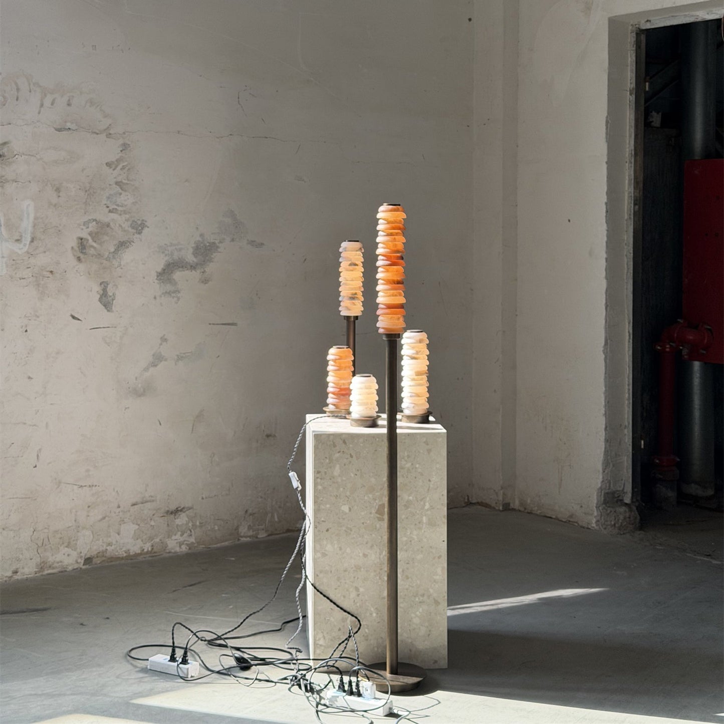Payson Alabaster Floor Lamp - Natural Stone & Solid Brass LED Column | Luxury Minimalist Standing Light
