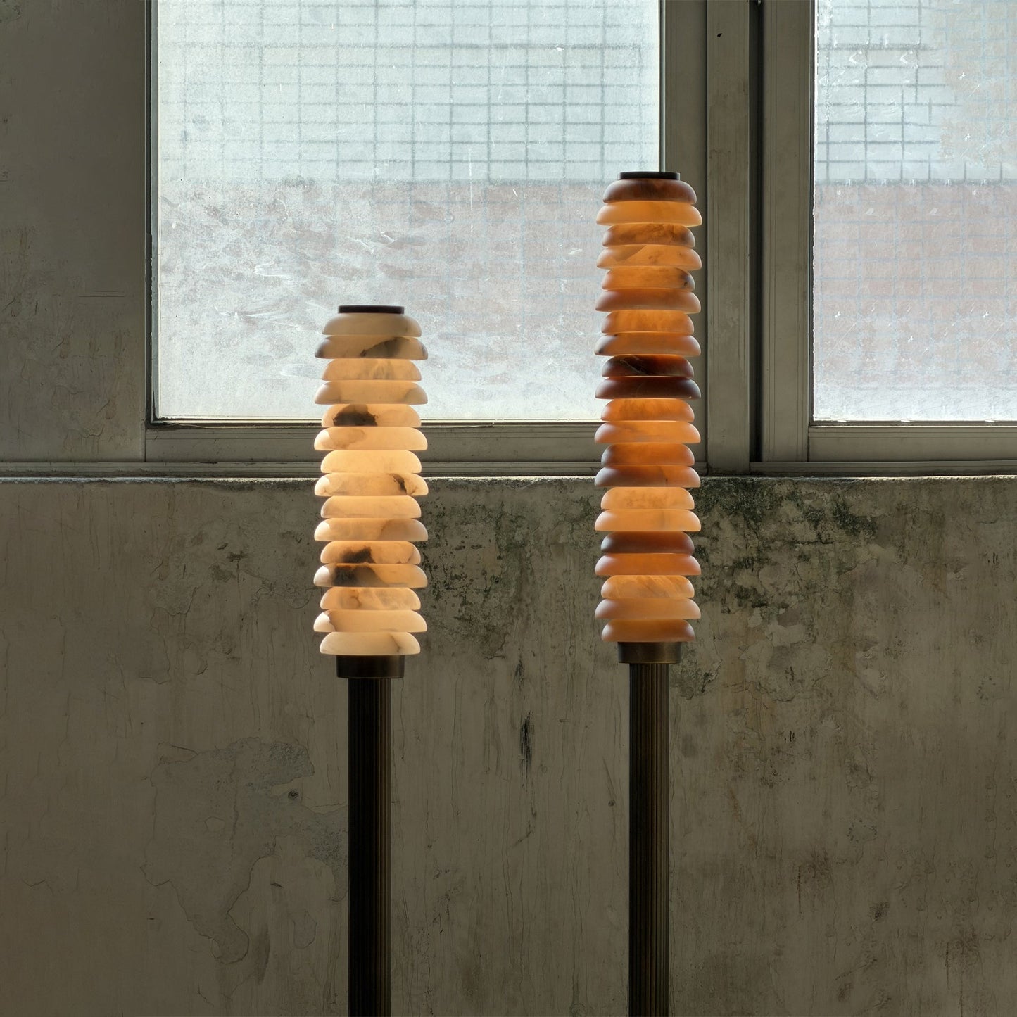 Payson Alabaster Floor Lamp - Natural Stone & Solid Brass LED Column | Luxury Minimalist Standing Light