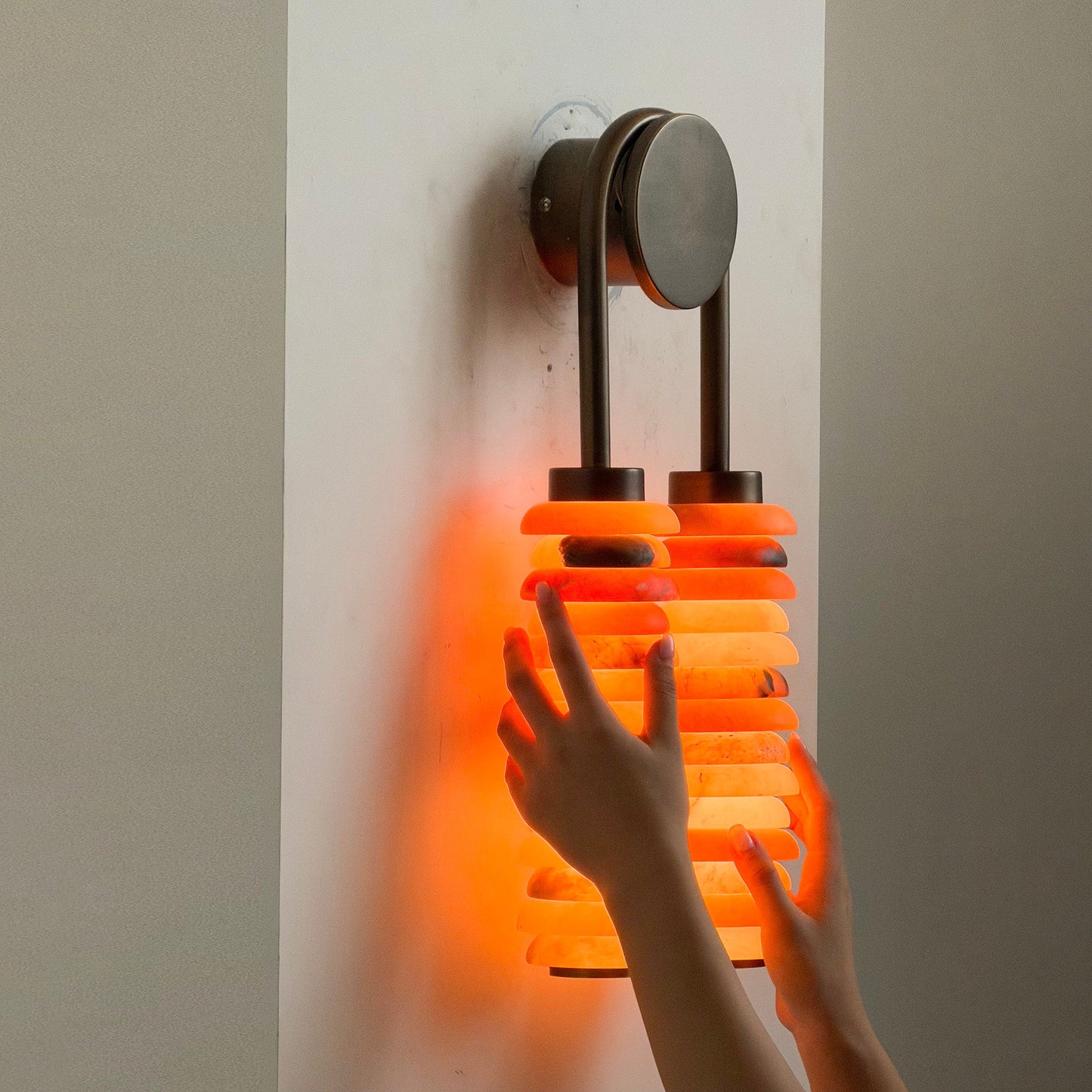 Payson Alabaster Wall Lamp - Natural Spanish Stone & Solid Brass LED Sconce | Modern Organic Luxury