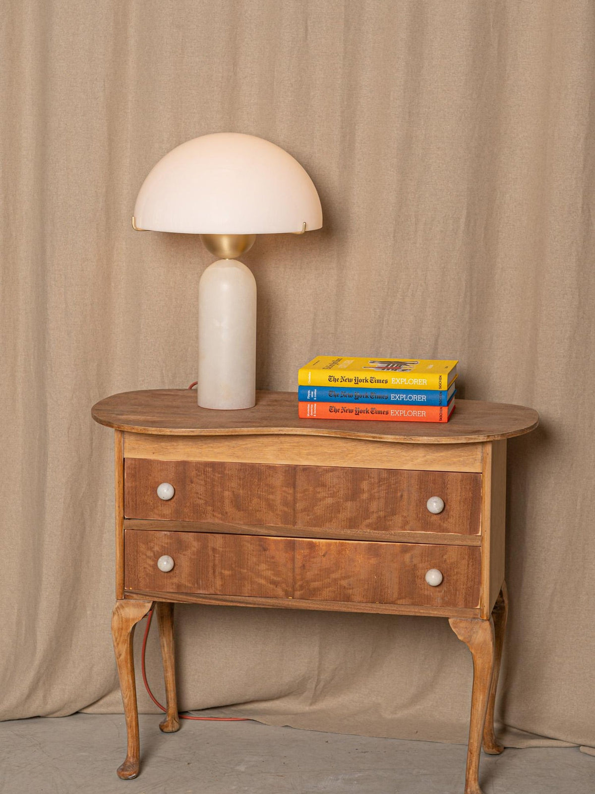 Peono Alabaster Table Lamp - Hand-Cut Natural Stone & Gold Accent Light