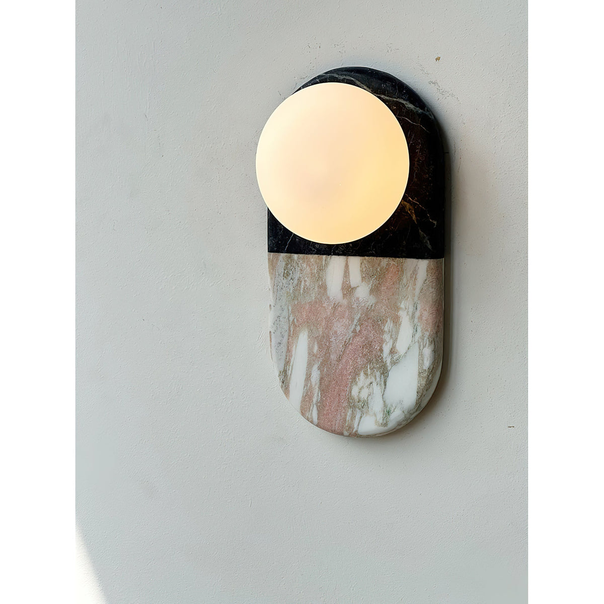 Pfaffikon Marble Sconce - Natural Marble & Frosted Glass Sconce