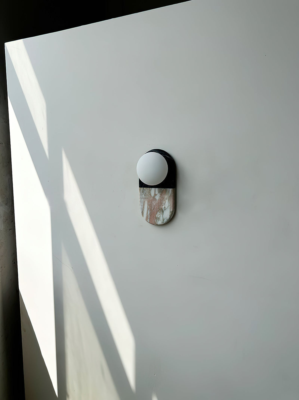 Pfaffikon Marble Sconce - Natural Marble & Frosted Glass Sconce
