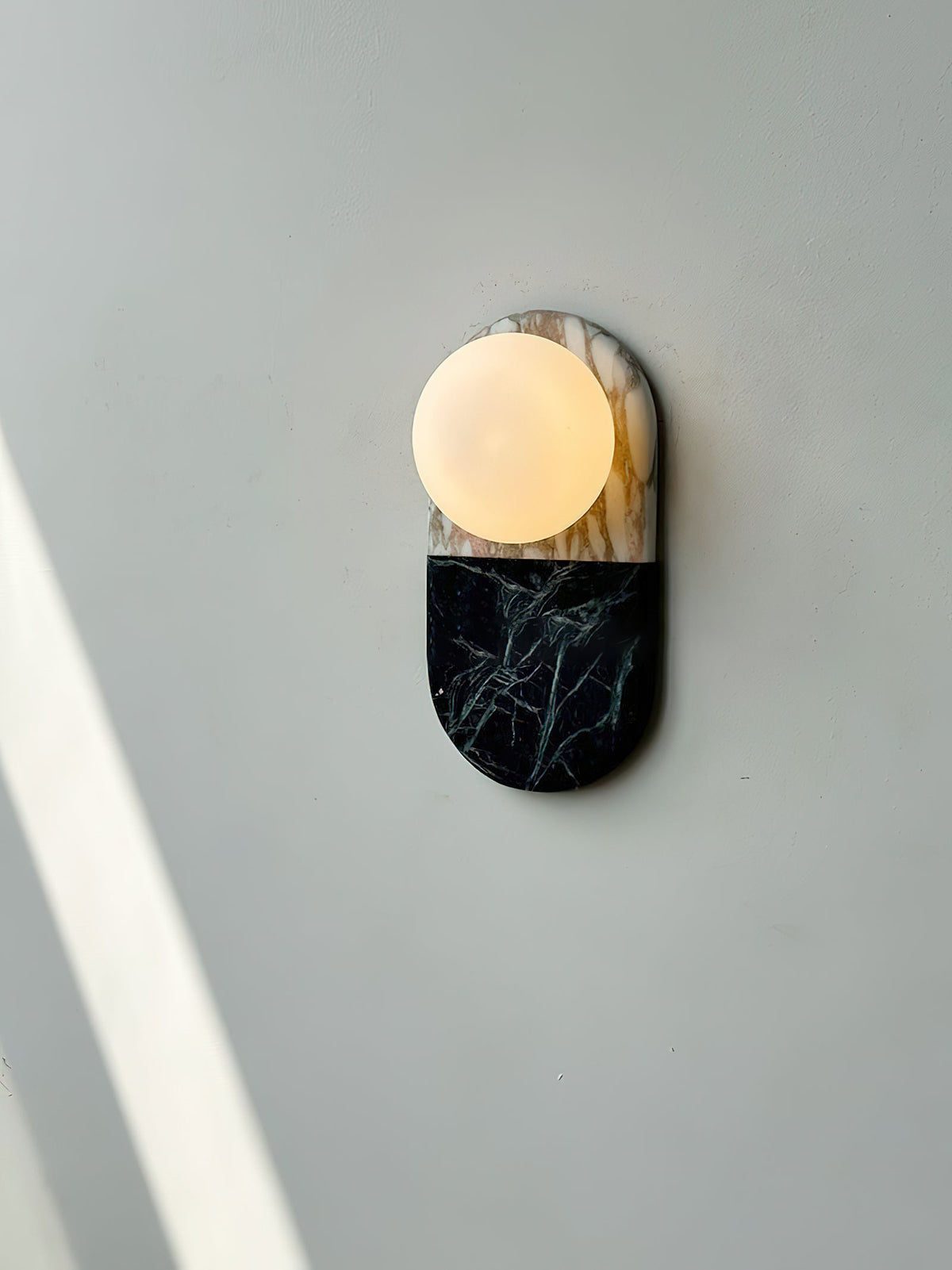Pfaffikon Marble Sconce - Natural Marble & Frosted Glass Sconce