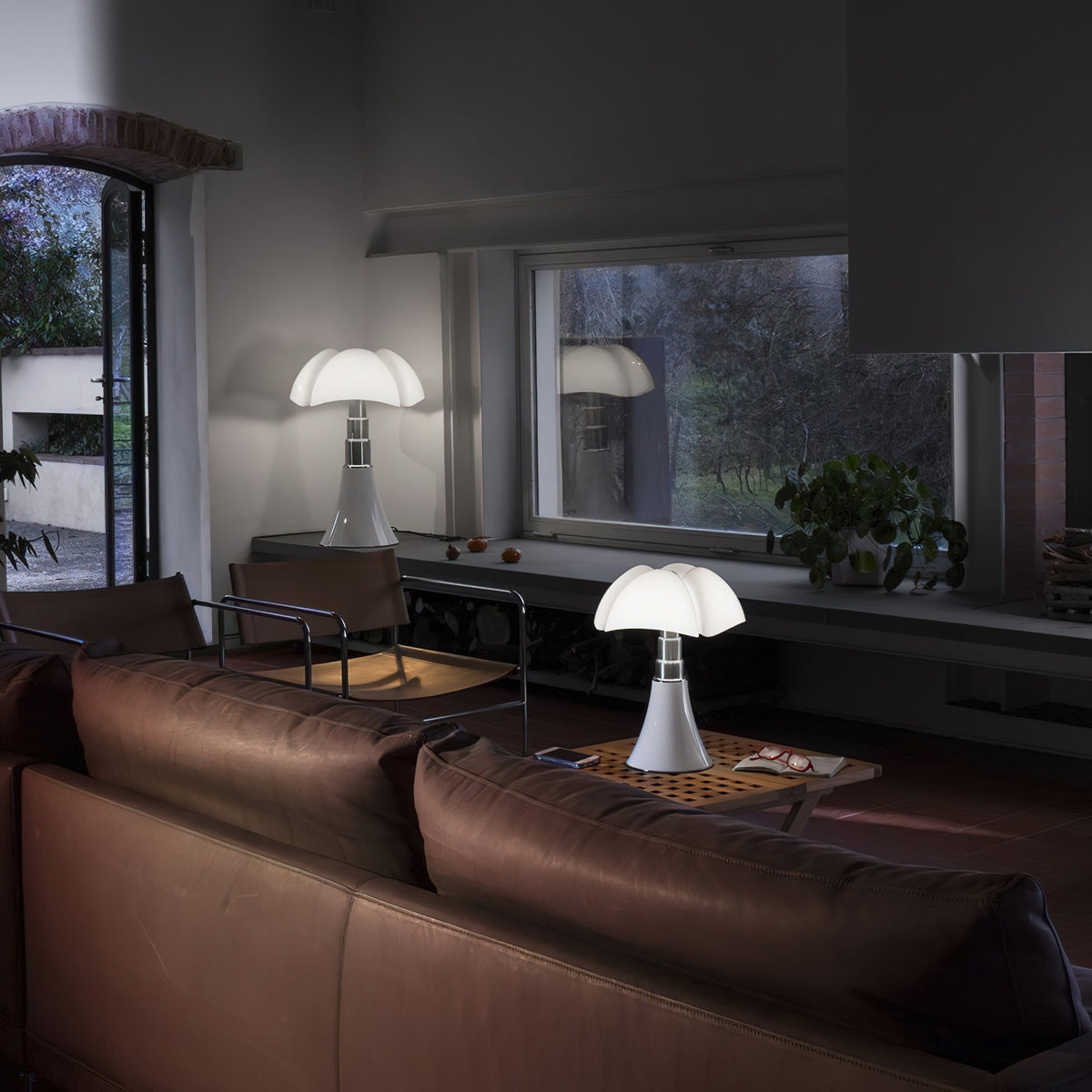 Pipistrello Table Lamp - Telescopic Modern LED Accent Light