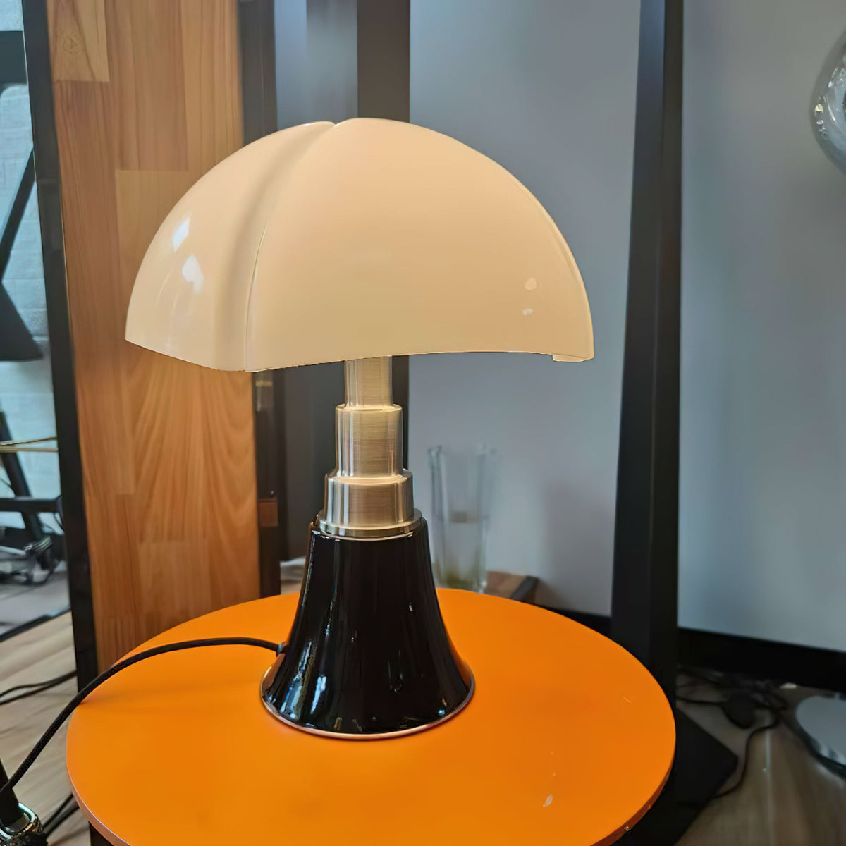 Pipistrello Table Lamp - Telescopic Modern LED Accent Light