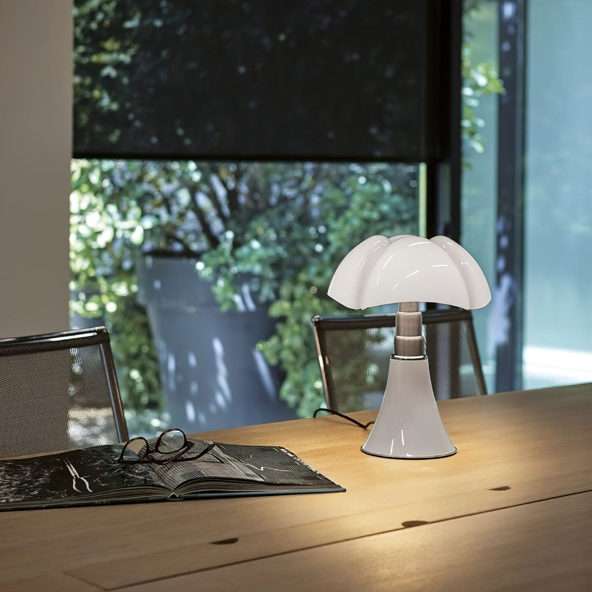 Pipistrello Table Lamp - Telescopic Modern LED Accent Light