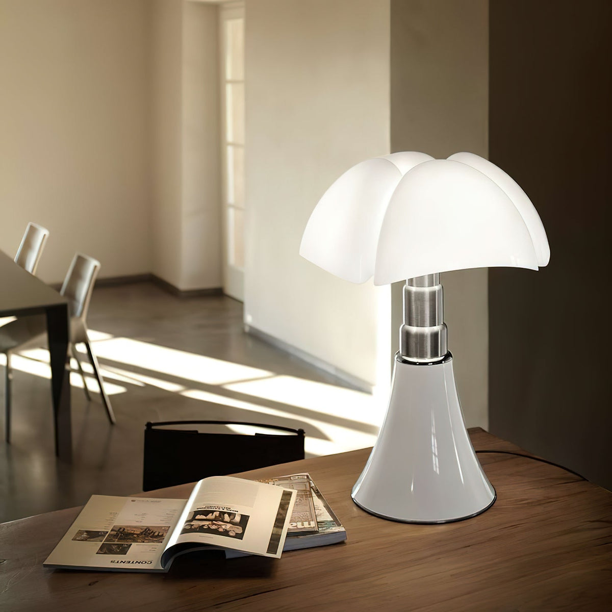 Pipistrello Table Lamp - Telescopic Modern LED Accent Light