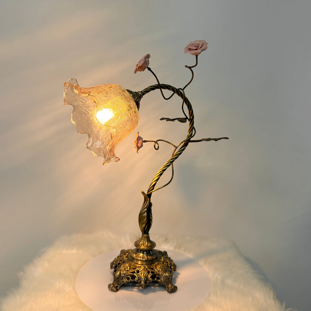 Primavera Flowers Table Lamp - Ceramic Floral Accent & Brass Light