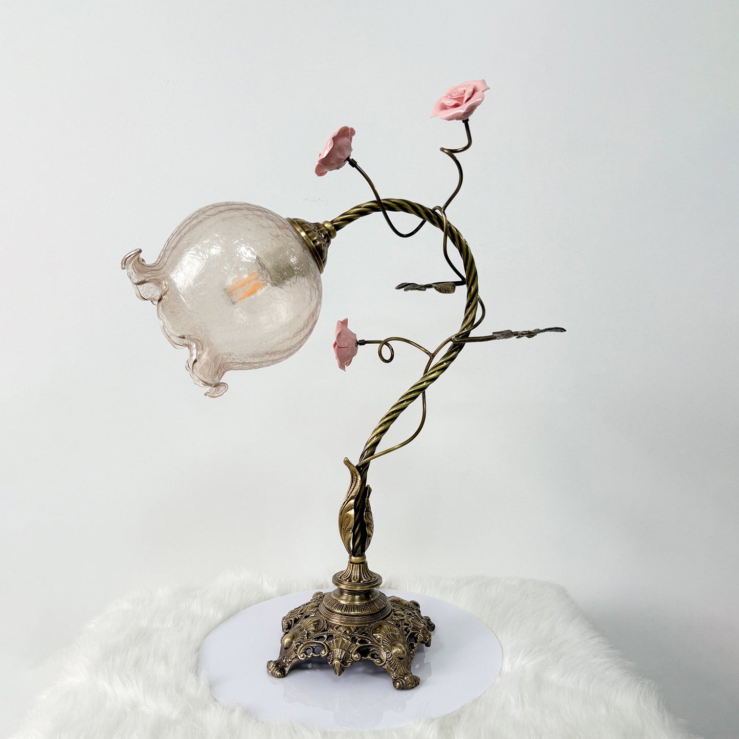 Primavera Flowers Table Lamp - Ceramic Floral Accent & Brass Light