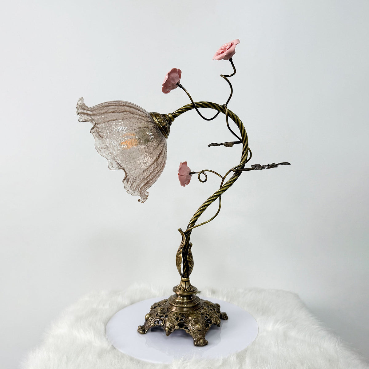Primavera Flowers Table Lamp - Ceramic Floral Accent & Brass Light